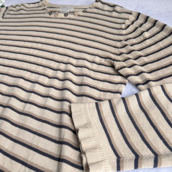 Women’s Sz XL Beige Striped Crew Neck Sweater Long Sleeve - Picture 2 of 10